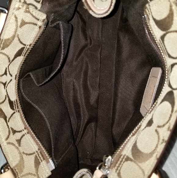 AUTHENTIC  Monogram COACH PURSE - Picture 6 of 16